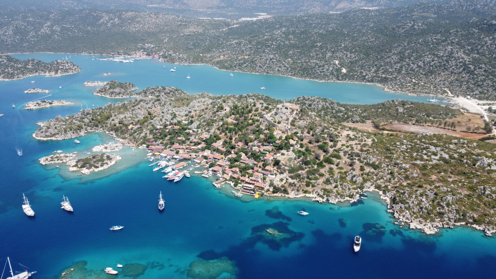 Discovering Antalya’s hidden coves, historical gems on blue cruises