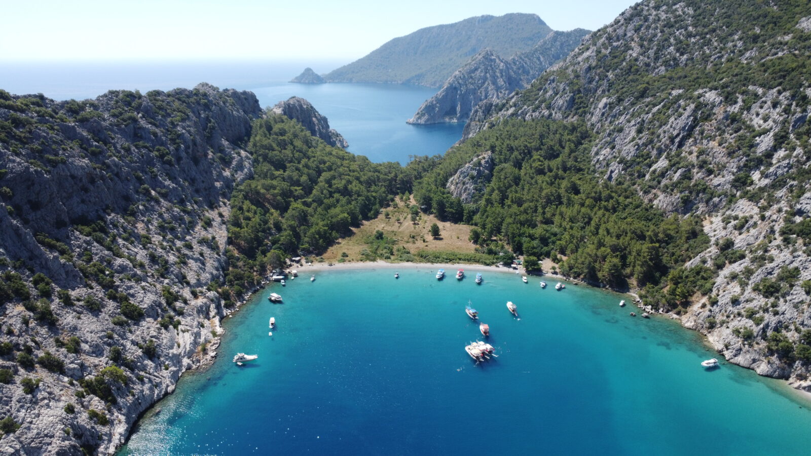 Discovering Antalya’s hidden coves, historical gems on blue cruises