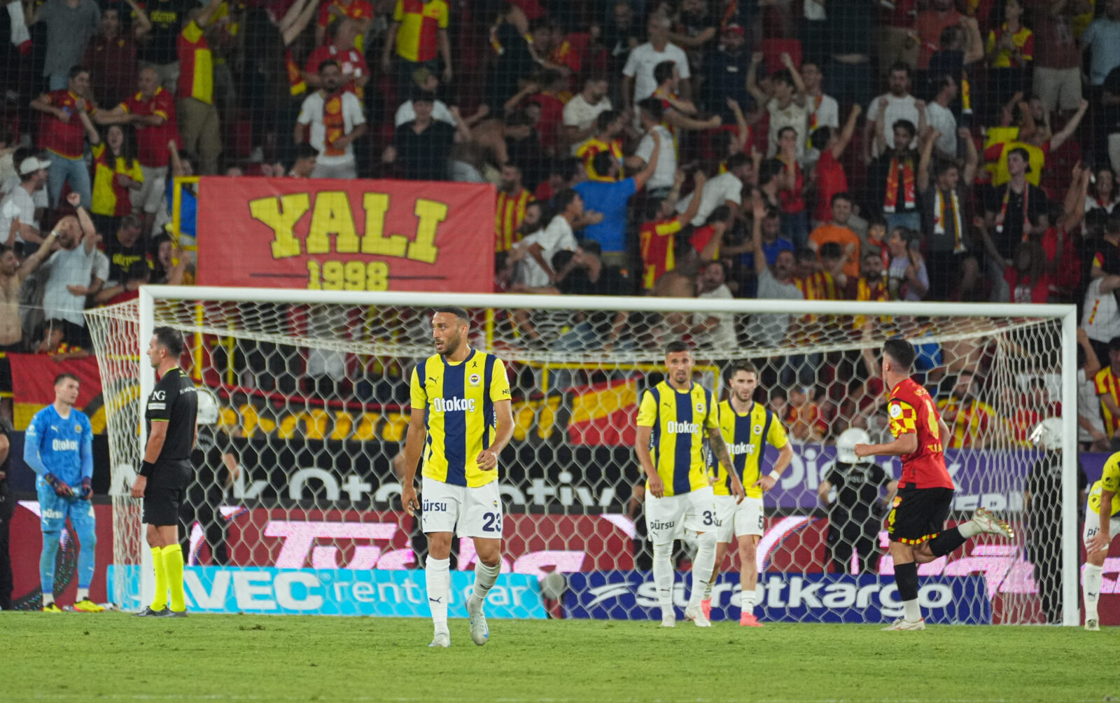 Jose Mourinho’s short stint at Fenerbahce faces criticism over disappointing results