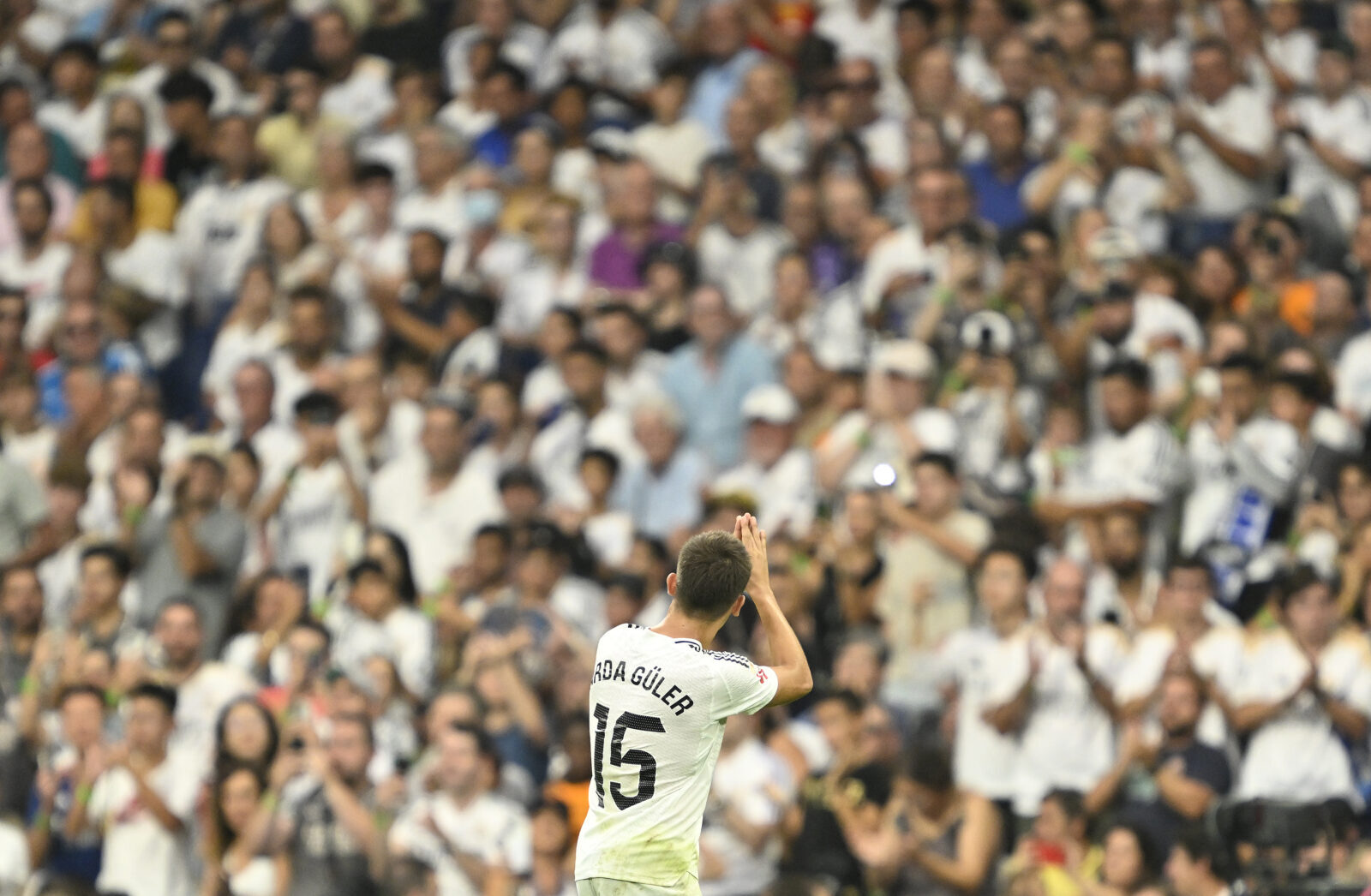 Real Madrid defeats Real Valladolid 3-0, Arda Guler shines