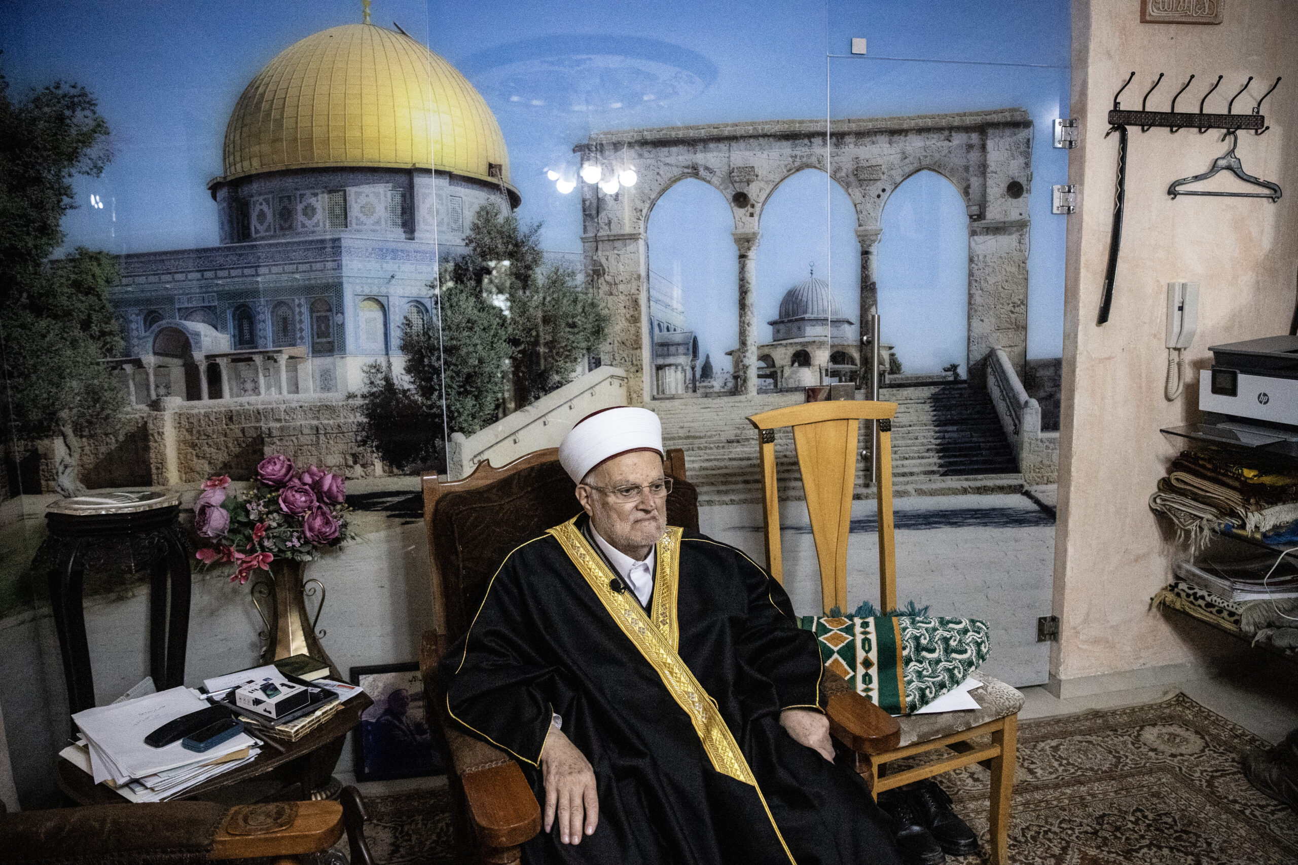 Israeli detains Al-Aqsa Imam Sheikh Ikrima Sabri following Friday sermon