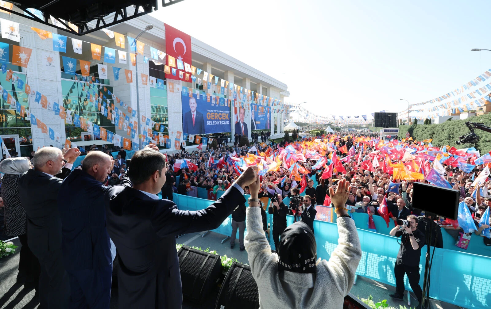 Ruling AK Party turns 23: Erdogan celebrates with new allies from opposition