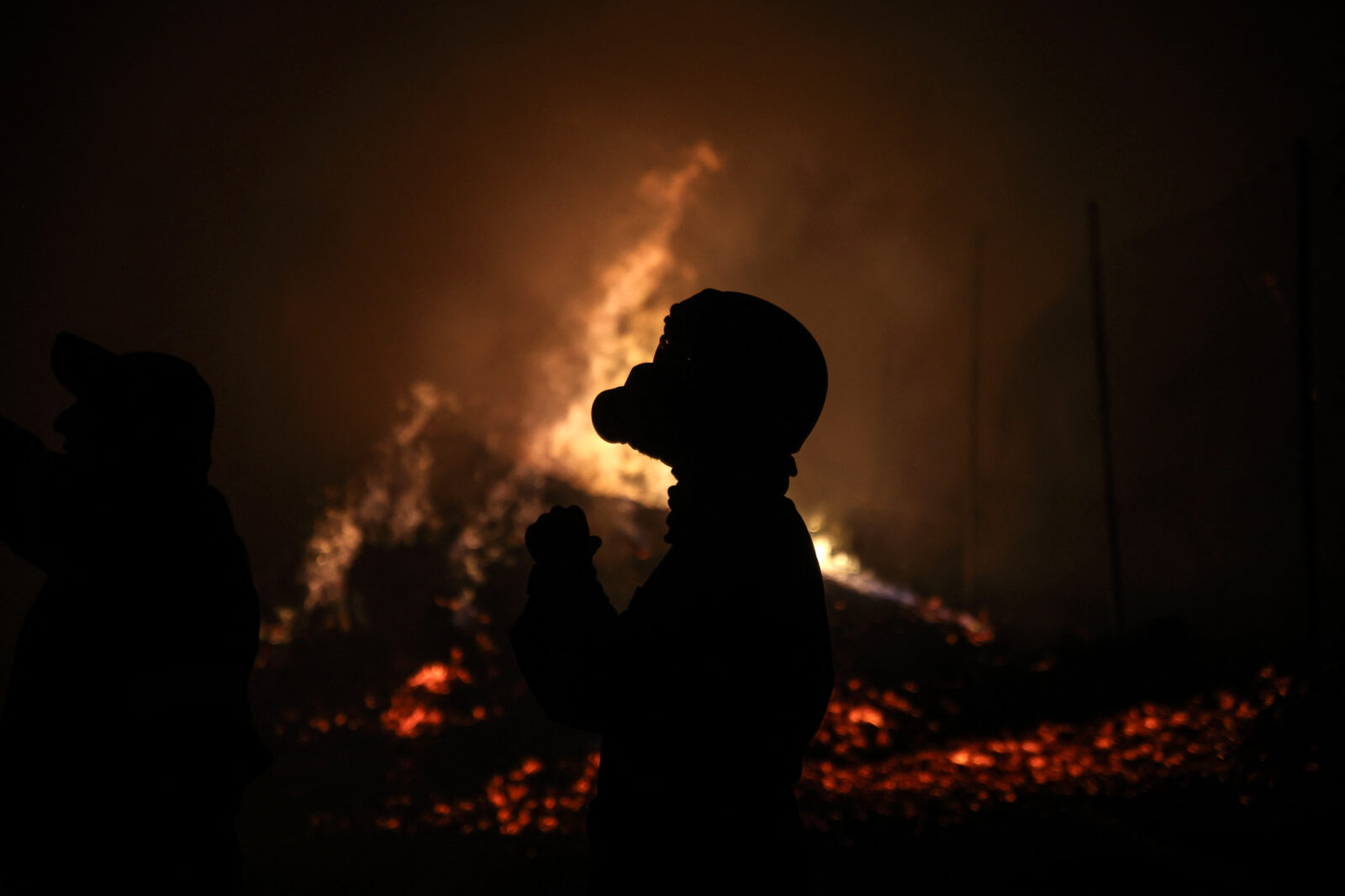 Can Acropolis survive Athens' raging wildfires?