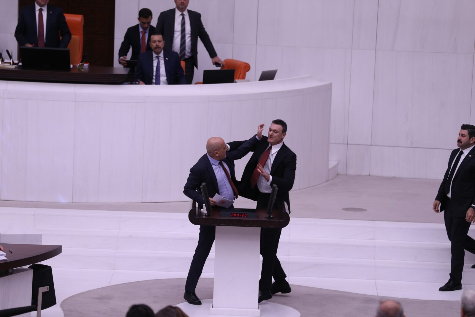 Türkiye's main opposition demands 2nd Parliament session for jailed MP Atalay