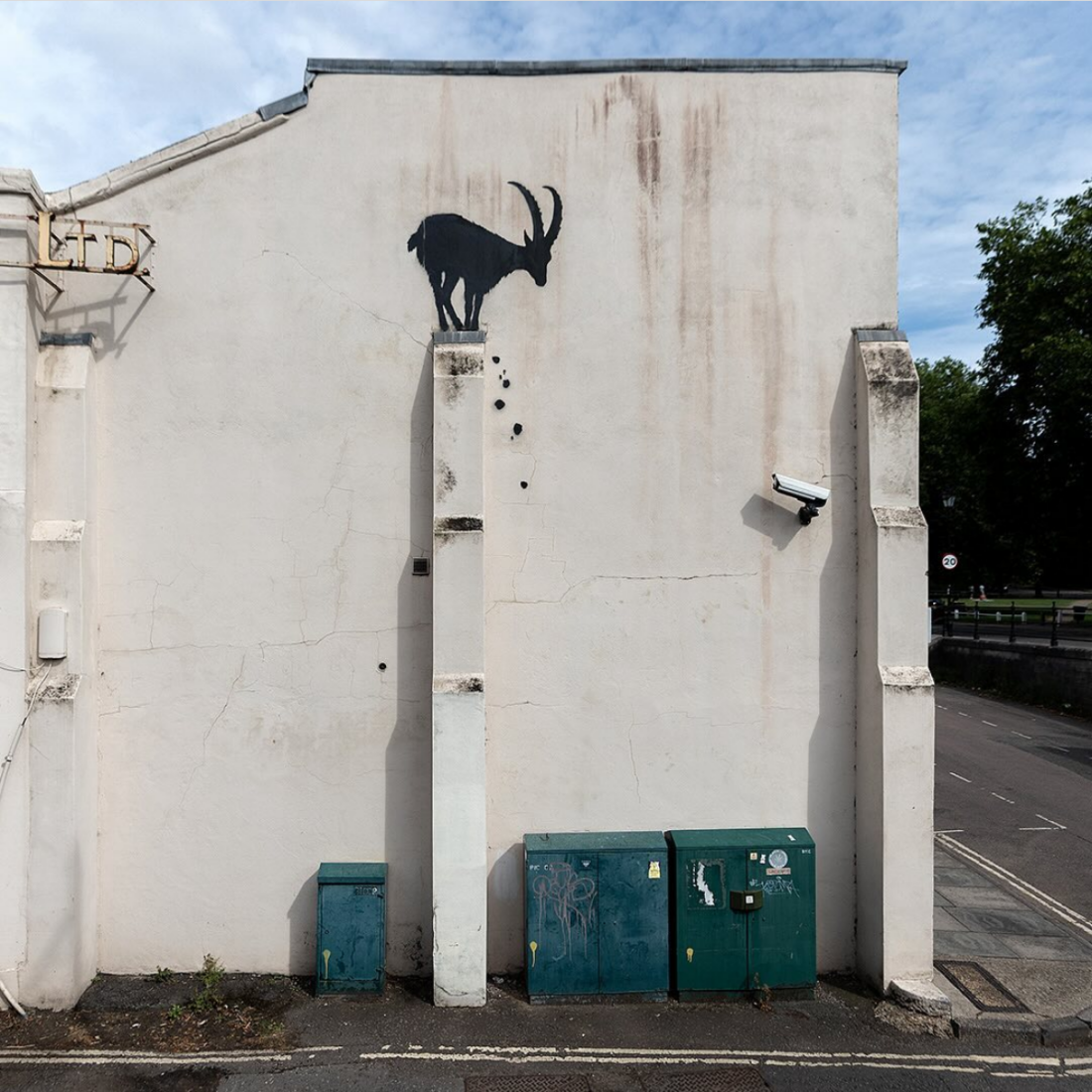 Secret street artist Banksy's new provocative artwork critiques UK's racism