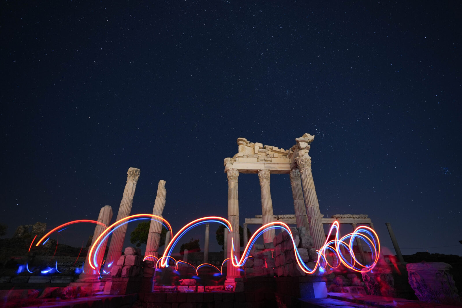 Perseid meteor shower observed in Türkiye's ancient cities