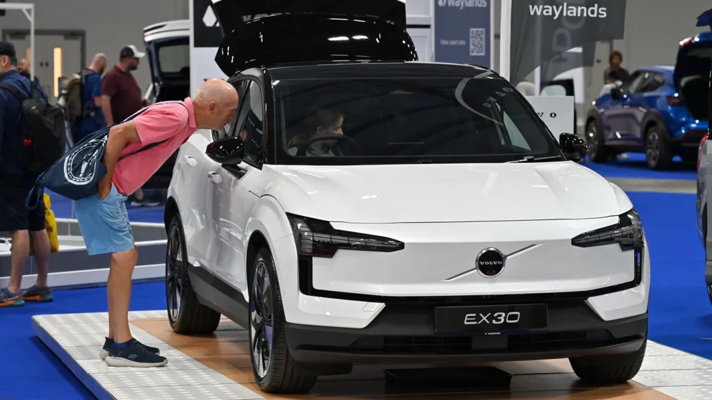 Sweden’s Volvo abandons all-electric goal for 2030