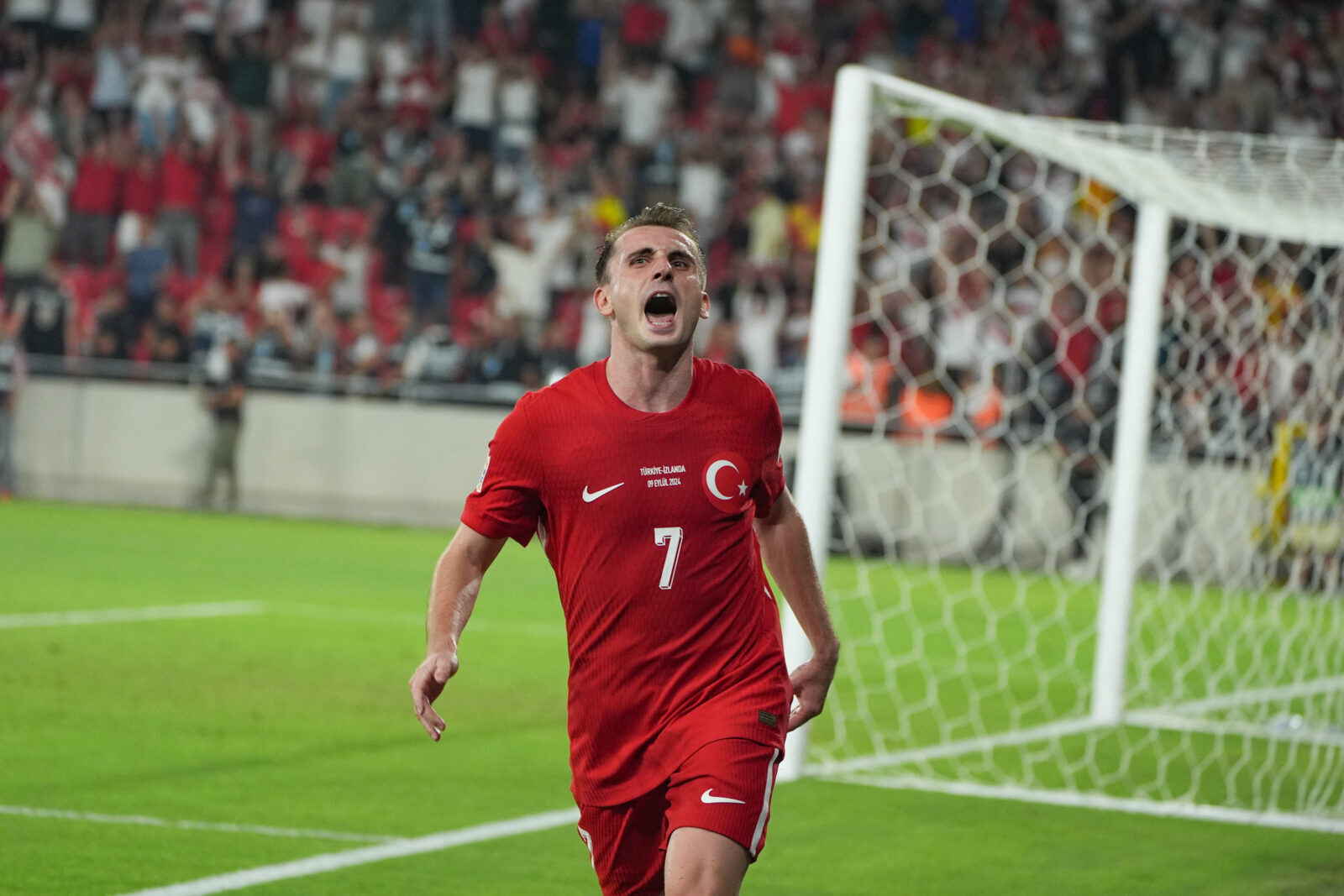 Türkiye triumphs over Iceland 3-1, Kerem Akturkoglu's hat-trick shines