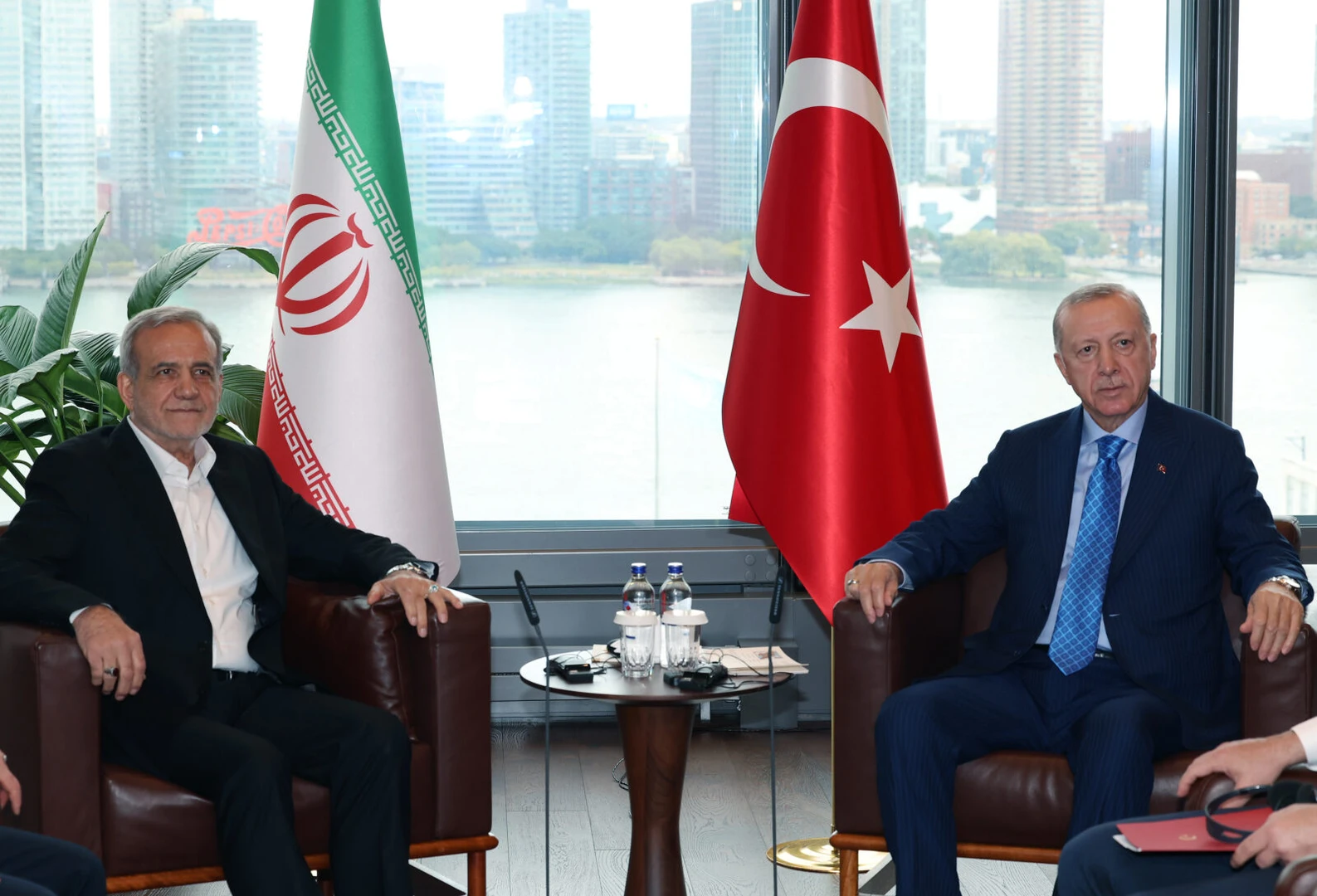 President Erdogan (R) meets with Iranian President Masoud Pezeshkian (L)