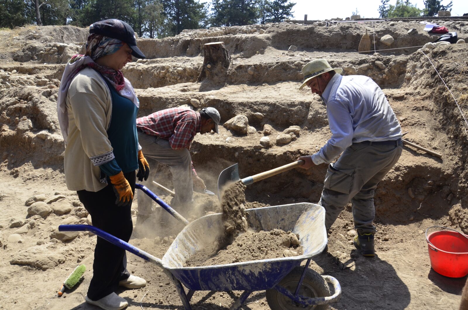 Hittite-era fortifications found at 9,000-year-old Yumuktepe in Türkiye