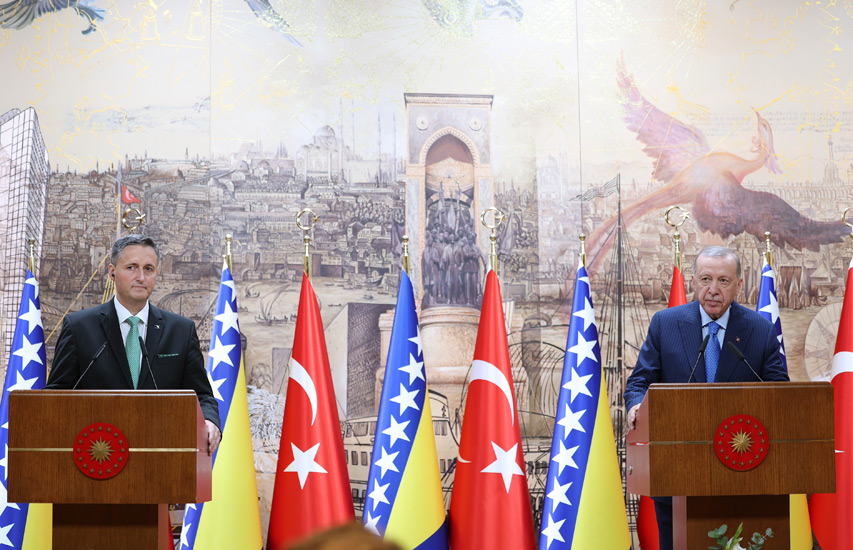 Bosnia leader praises Erdogan, highlights Türkiye’s support