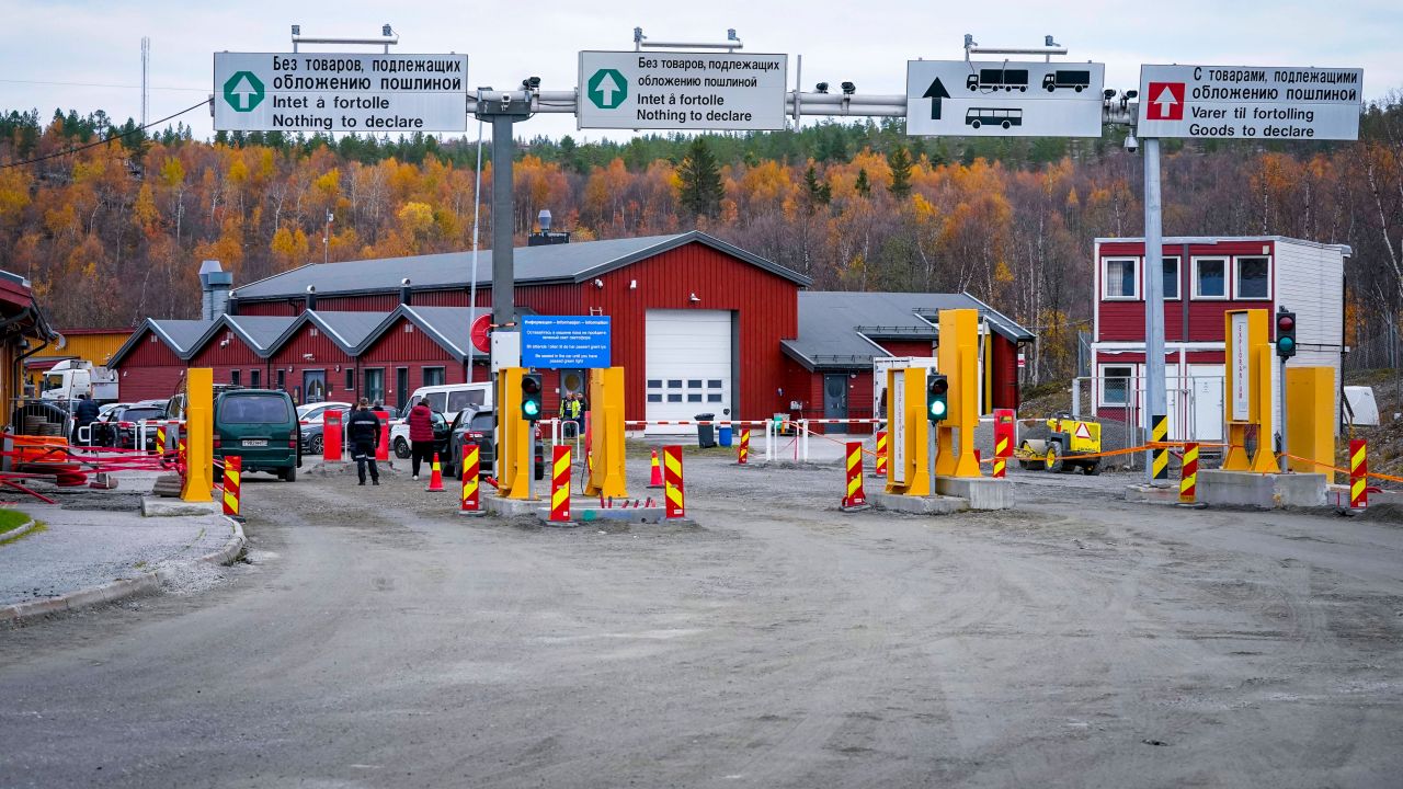 Norway considers building border fence with Russia, following Finland