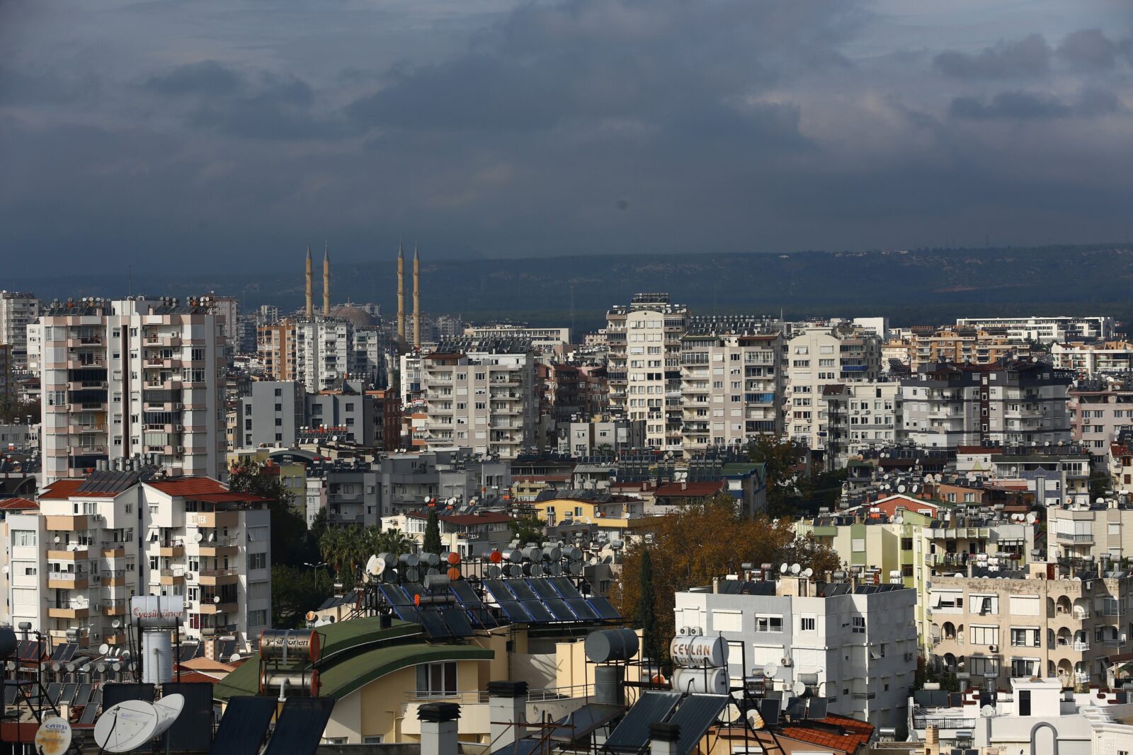 Türkiye sees 10% rise in housing sales in August, foreign sales down by 26%