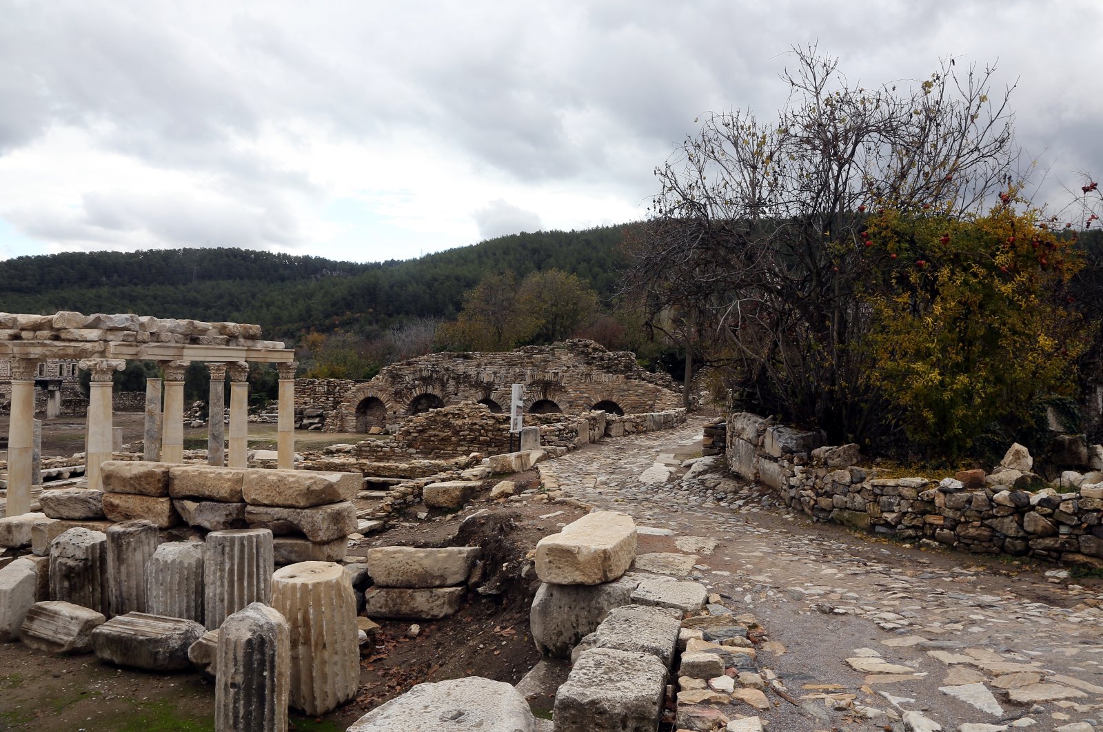 Ancient key ceremony revived in Türkiye's Stratonikeia after 3,500 years