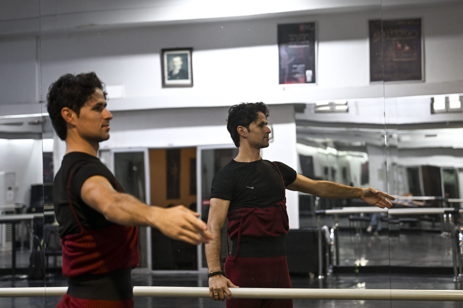 Turkish ballet dancer to perform lead role in Athens' 'Zorba' Ballet