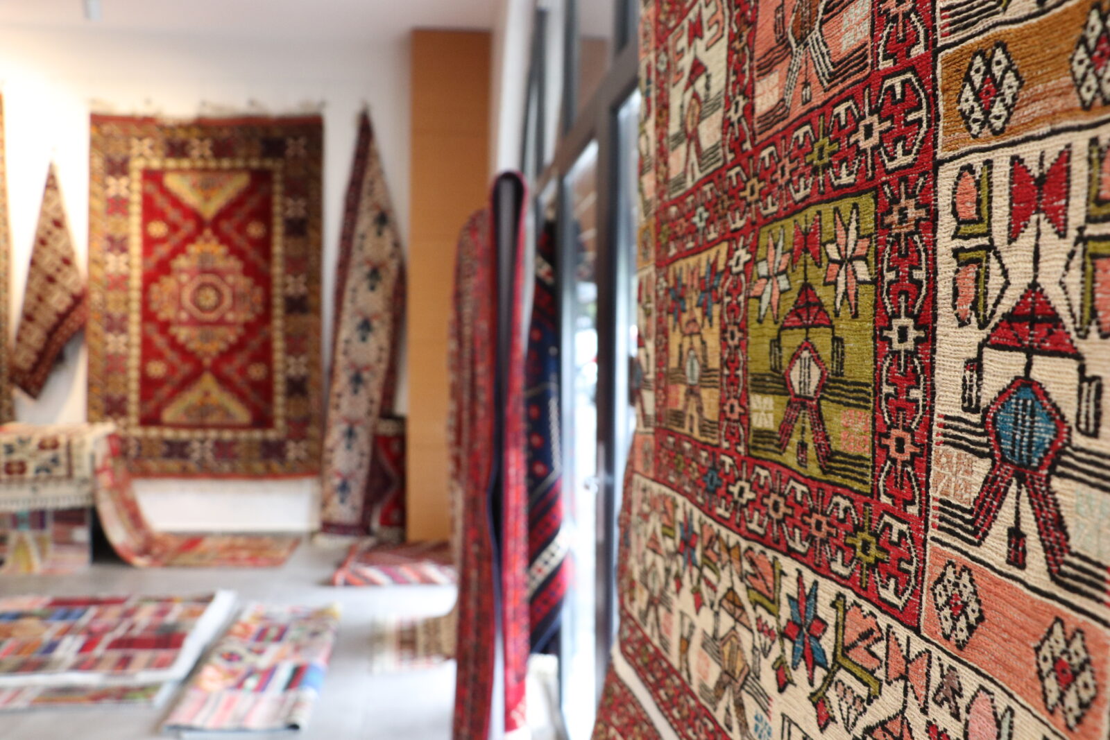 3,000-year-old 'Yagcibedir carpets' exhibit opens in Türkiye's Sakarya