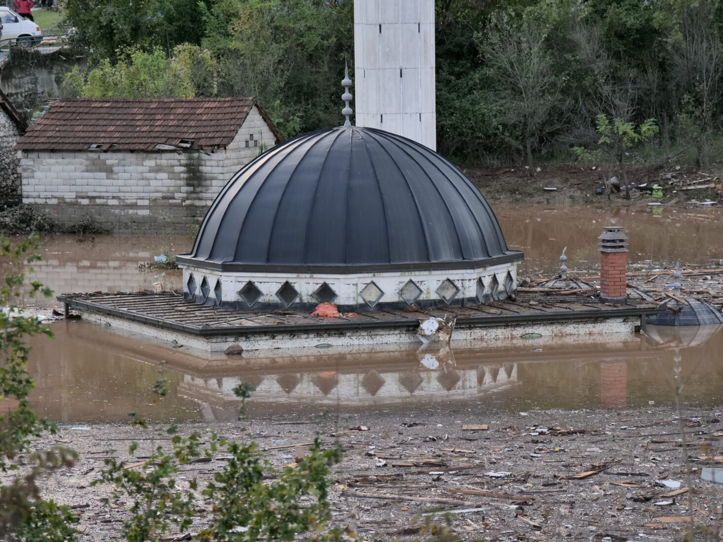 Türkiye offers humanitarian aid after deadly Bosnia floods claim 17 lives