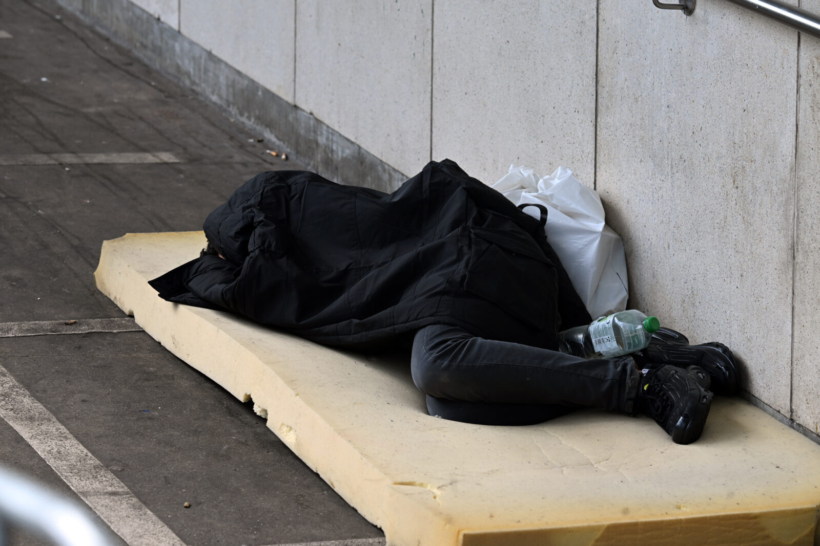 Europe faces growing crisis: Homeless children left without hope