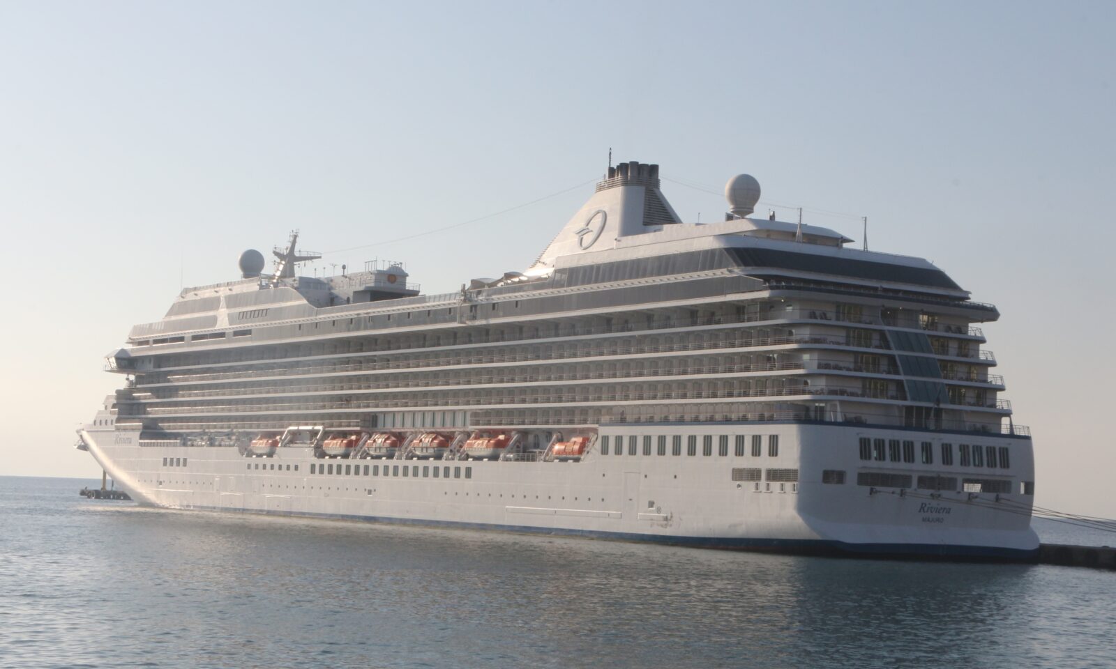 Cruise ship 'Riviera' brings over 1,200 tourists to Alanya