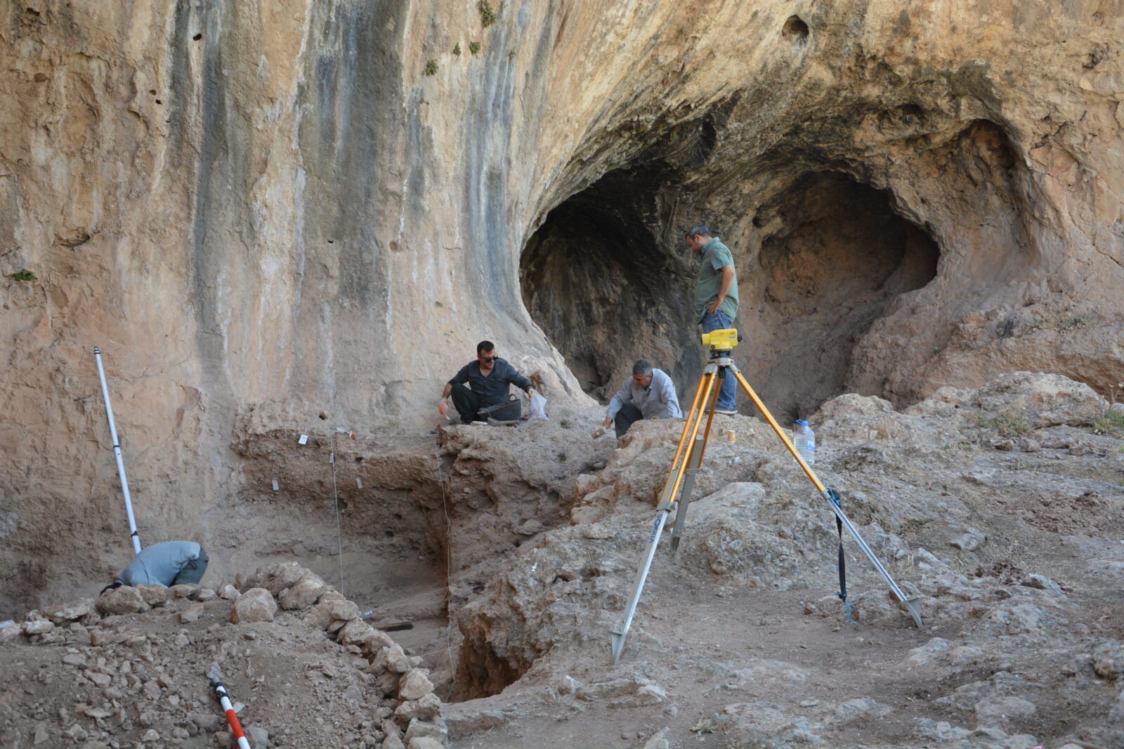 Archaeologists discover 450,000-year-old artifacts in Türkiye's Southeast