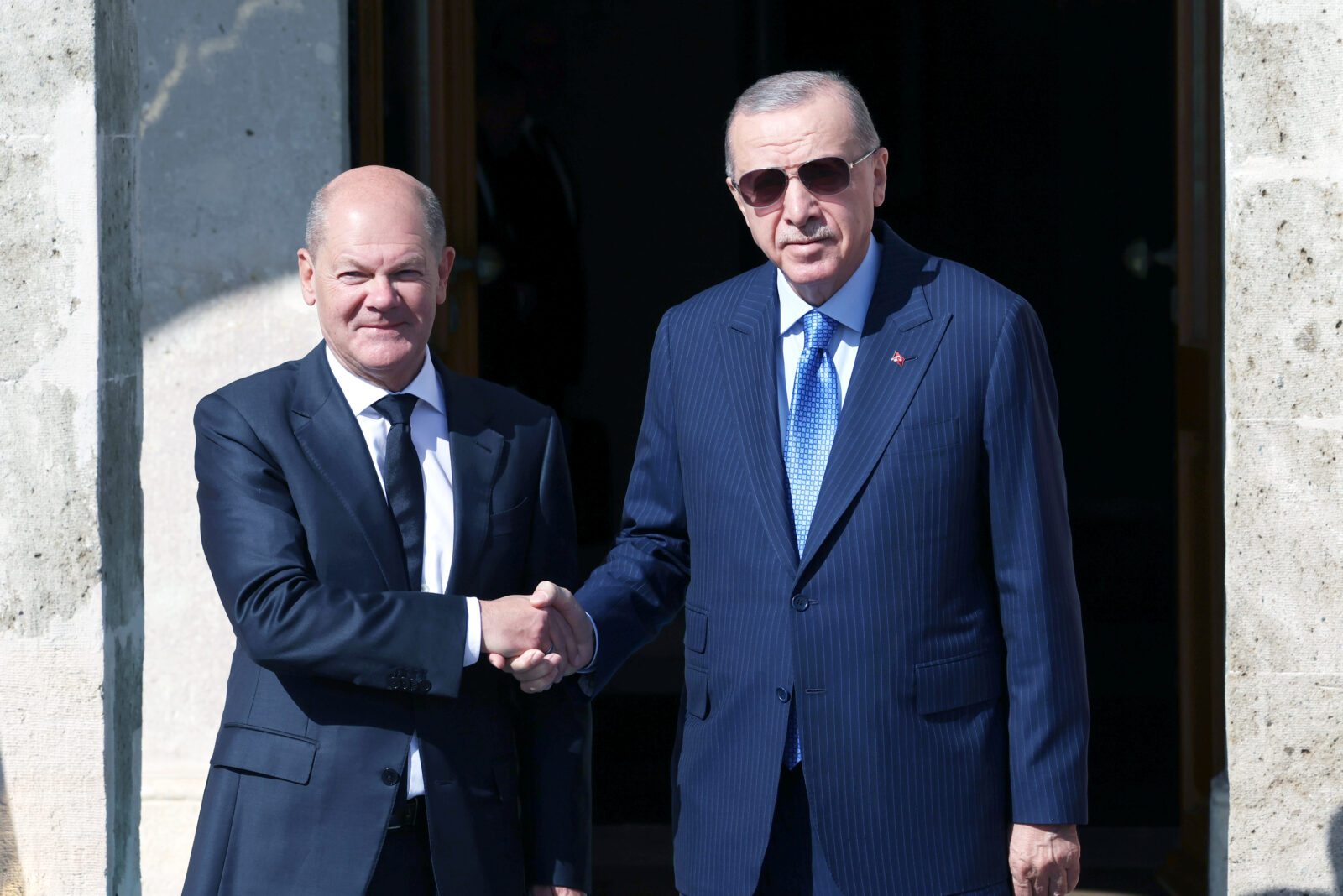 Erdogan and Scholz call for cease-fire in Gaza, strengthen defense cooperation