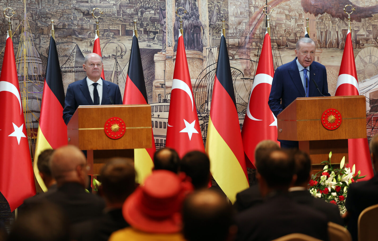 Germany's Scholz signals closer defense cooperation with Türkiye