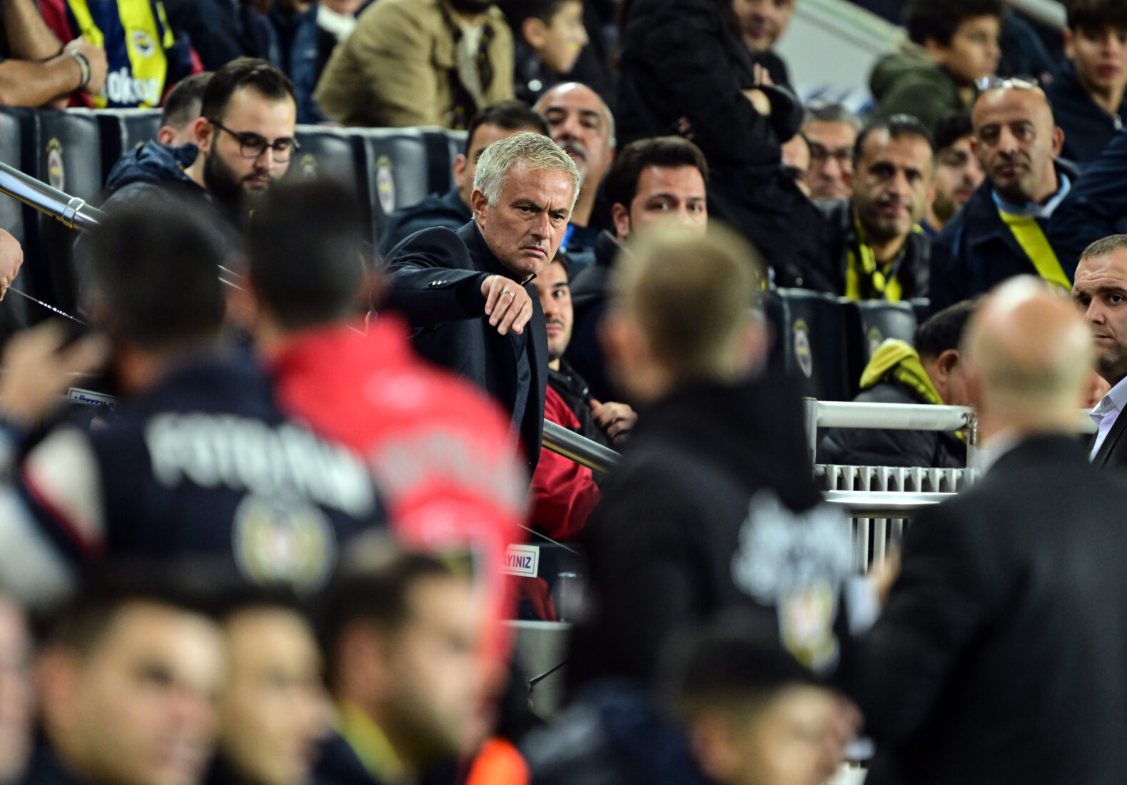 Coach Mourinho’s red card, sideline drama dominate Fenerbahce vs Man Utd draw