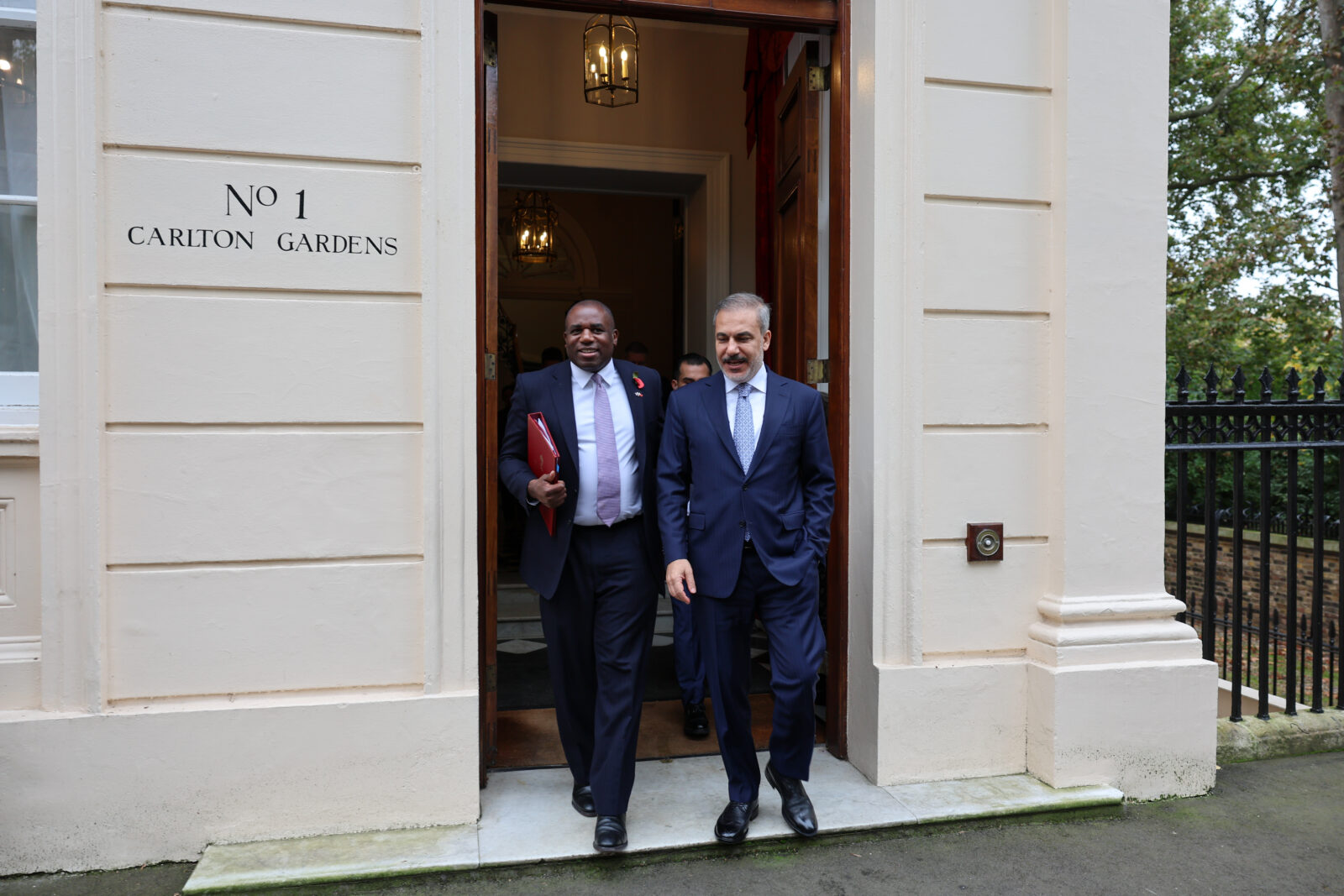 FM Fidan meets UK Foreign Secretary Lammy in London