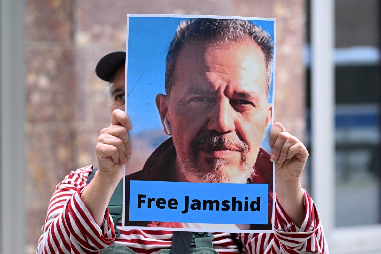 Germany closes Iranian consulates after execution of German citizen Jamshid Sharmahd