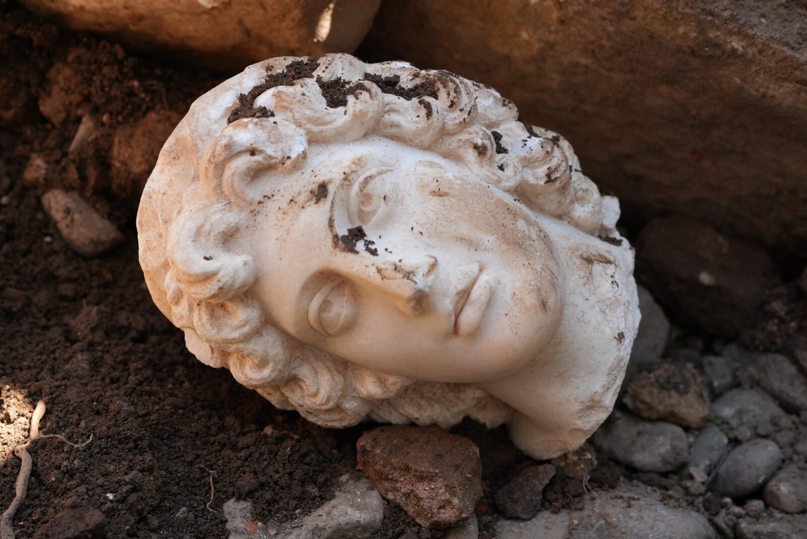 Mysteries unveiled at Türkiye's Prusias ad Hypium: Ancient statues, hidden tunnels