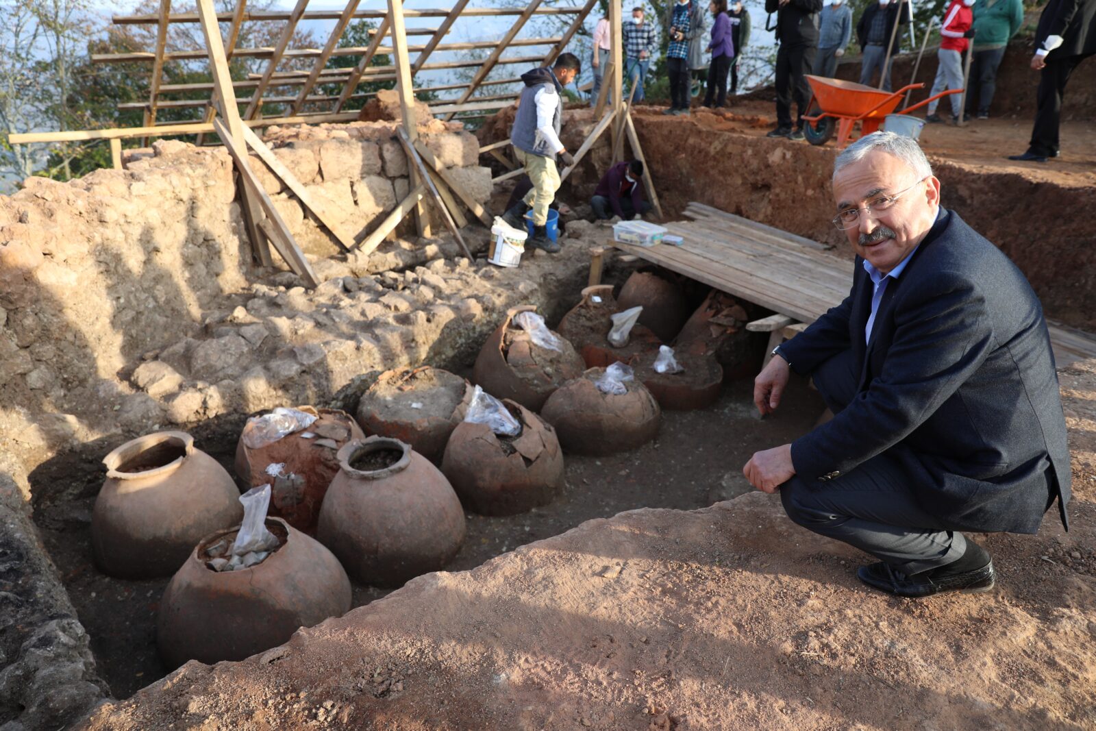 'History bursting from the ground,' Türkiye's Kurul Castle