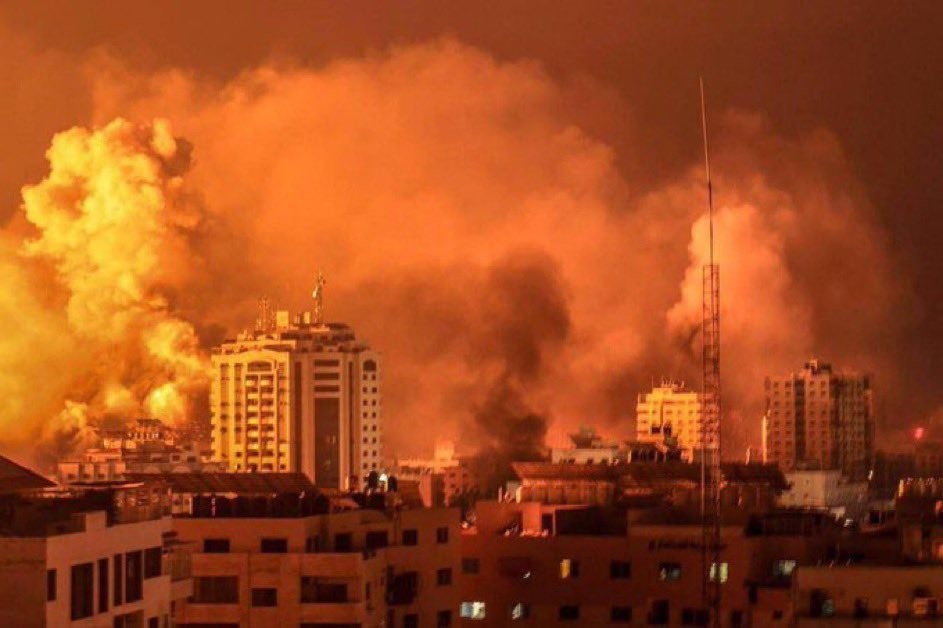 Israeli airstrikes hit refugee camp in Gaza: At east 33 dead, 85 wounded