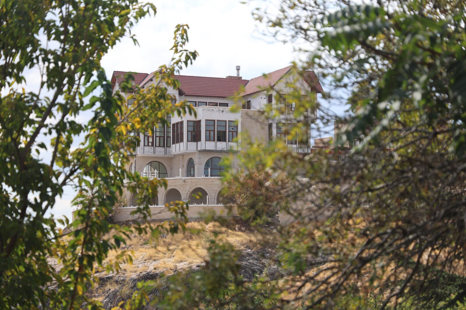 Historic Harput neighborhood stands strong amid powerful earthquakes