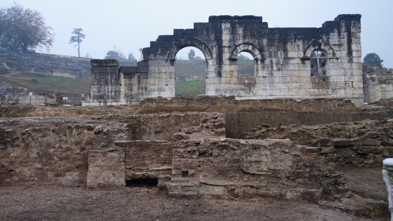 Ancient infrastructure, Byzantine church unearthed in Türkiye's Prusias ad Hypium