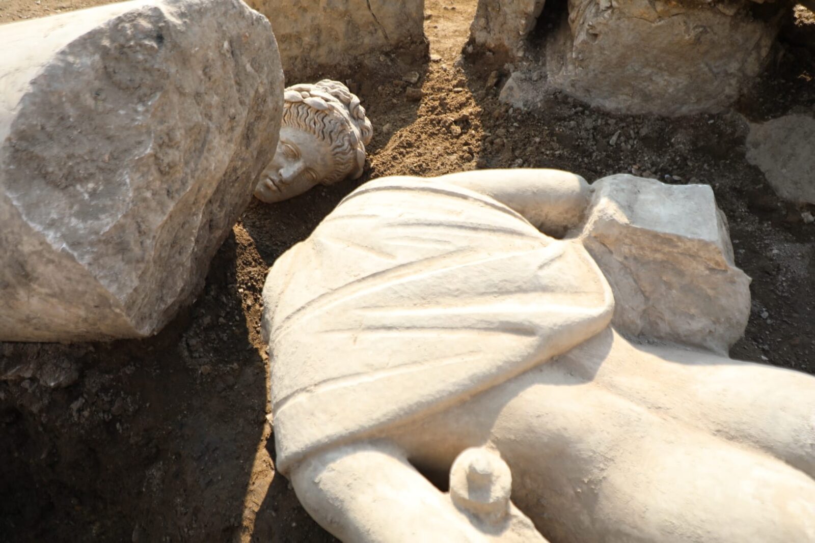 Mysteries unveiled at Türkiye's Prusias ad Hypium: Ancient statues, hidden tunnels