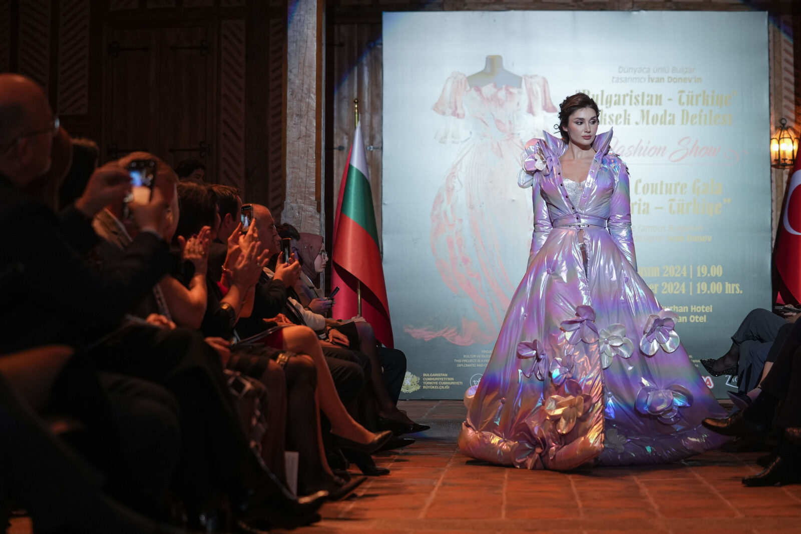 Bulgaria-Türkiye Haute Couture Fashion Show dazzles Türkiye's Ankara