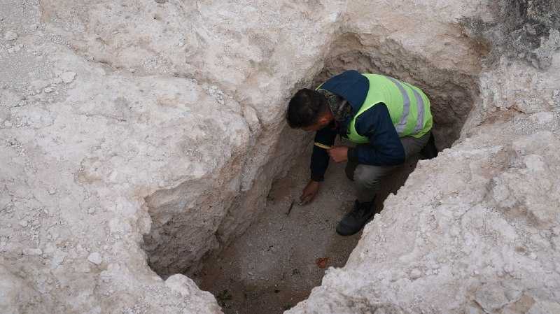 Rare fibula, coin unearthed at Türkiye's Hadrianopolis