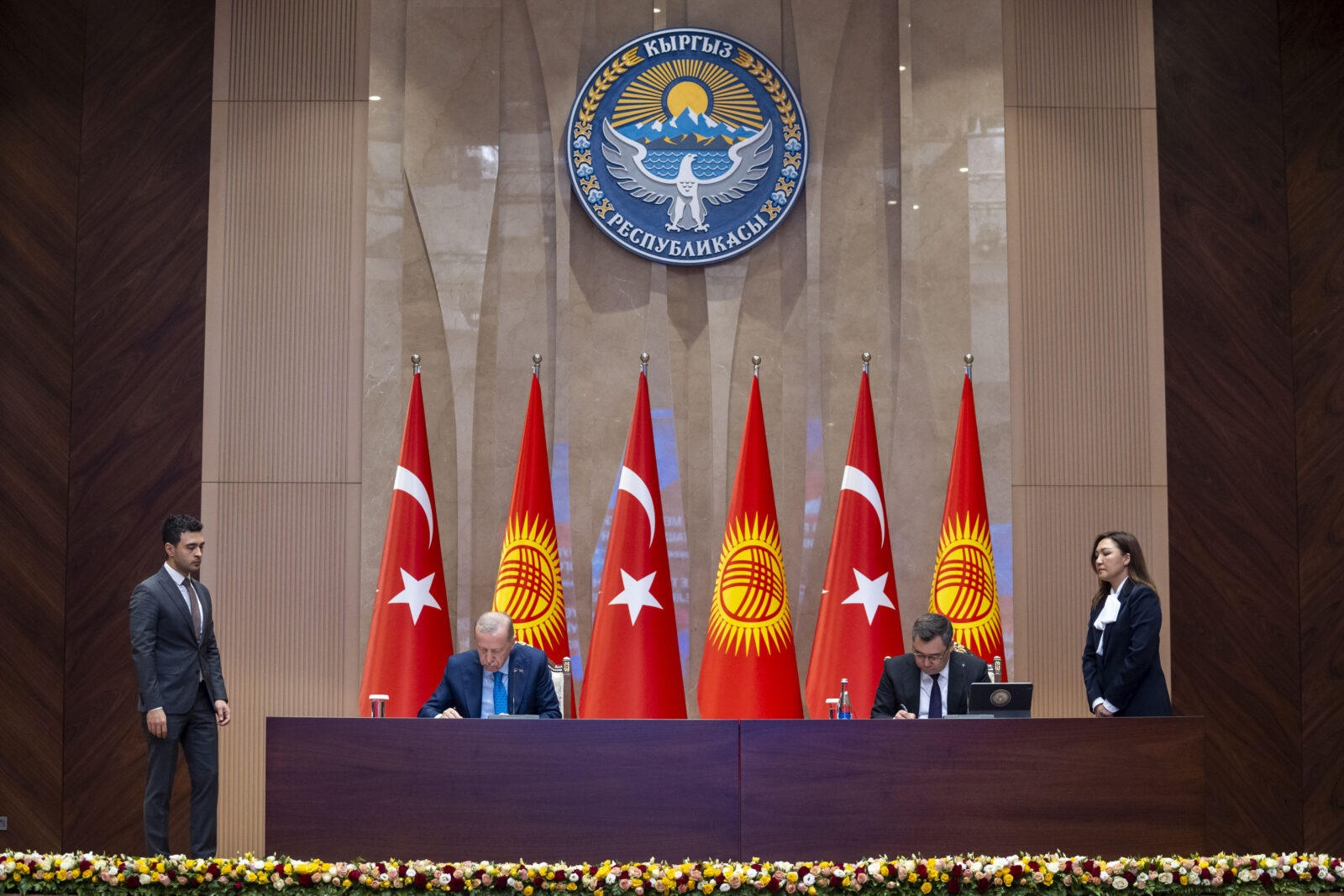 Türkiye and Kyrgyzstan sign 19 agreements to strengthen bilateral ties