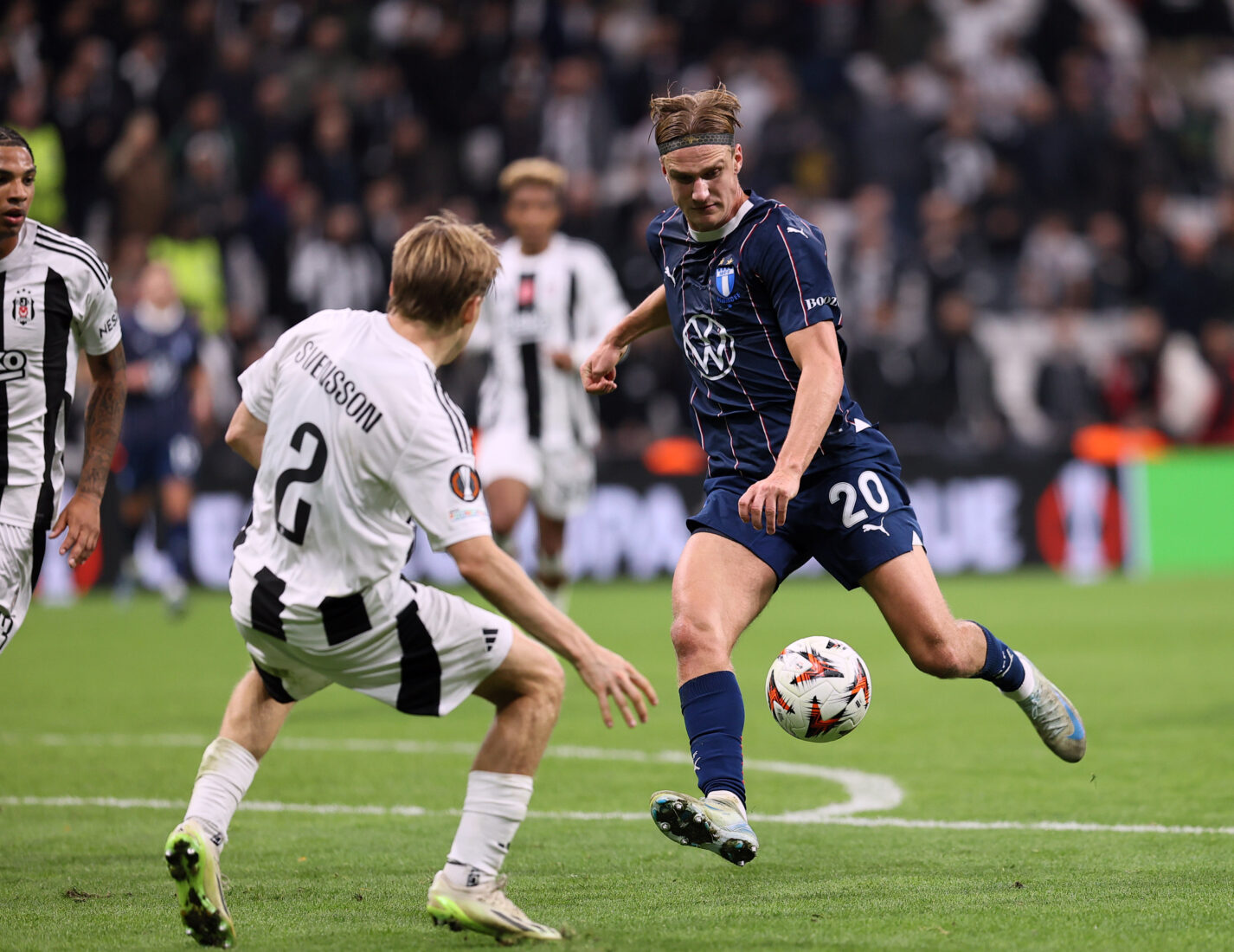 Besiktas tops Malmo 2-1 in UEFA Europa League, strengthens position in group