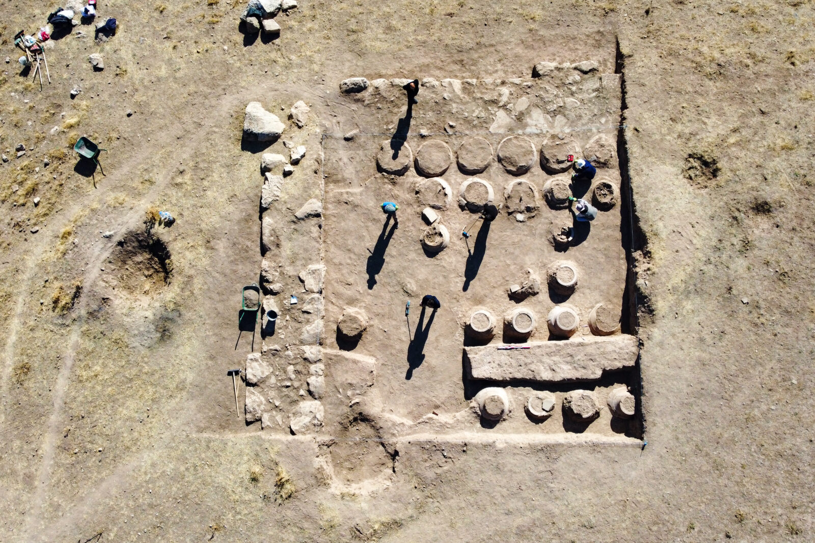 Ancient Urartian storage jars reveal insights into Van's agricultural heritage