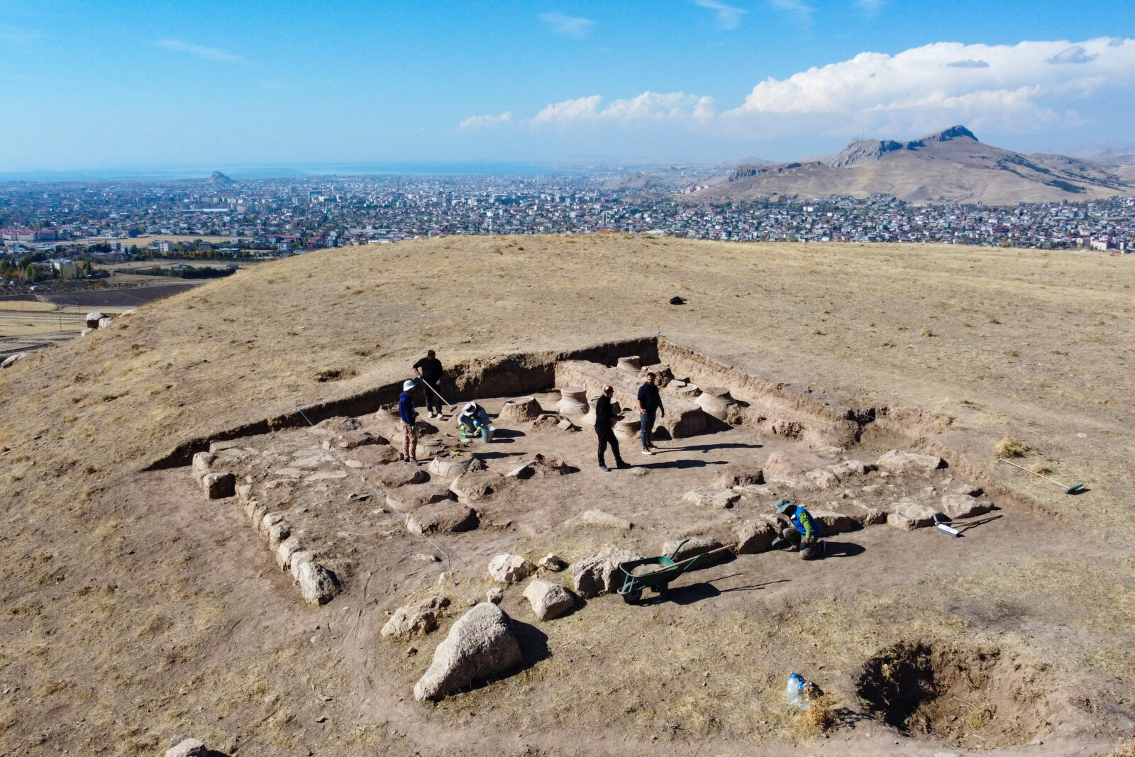 Ancient Urartian storage jars reveal insights into Van's agricultural heritage