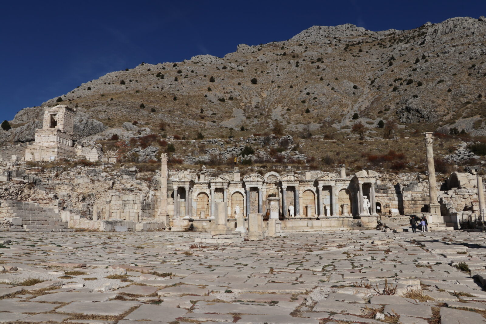 Hadrian's fountain in Türkiye's Sagalassos restored to former glory