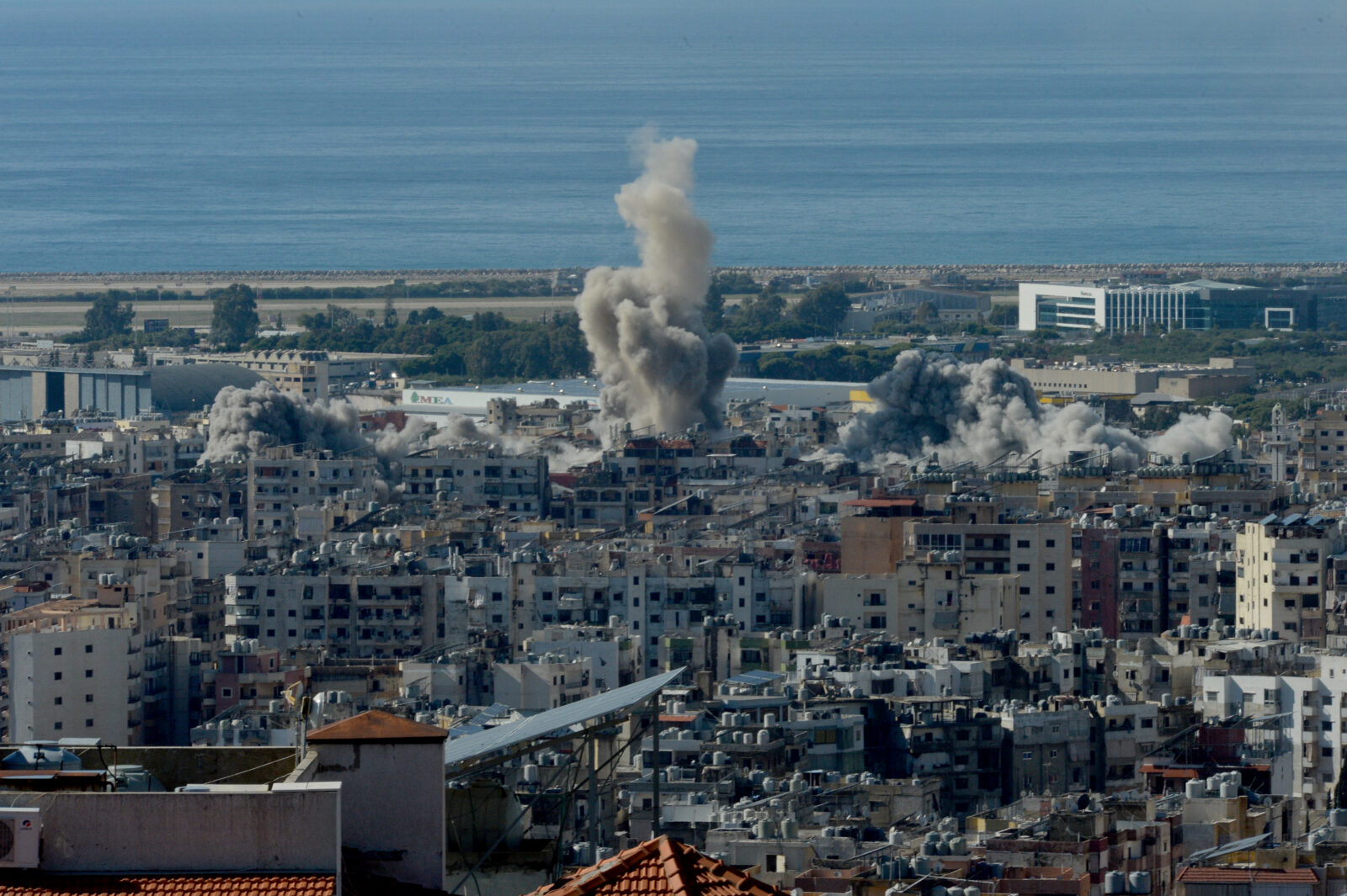 Israel continues operations in southern Lebanon despite cease-dire