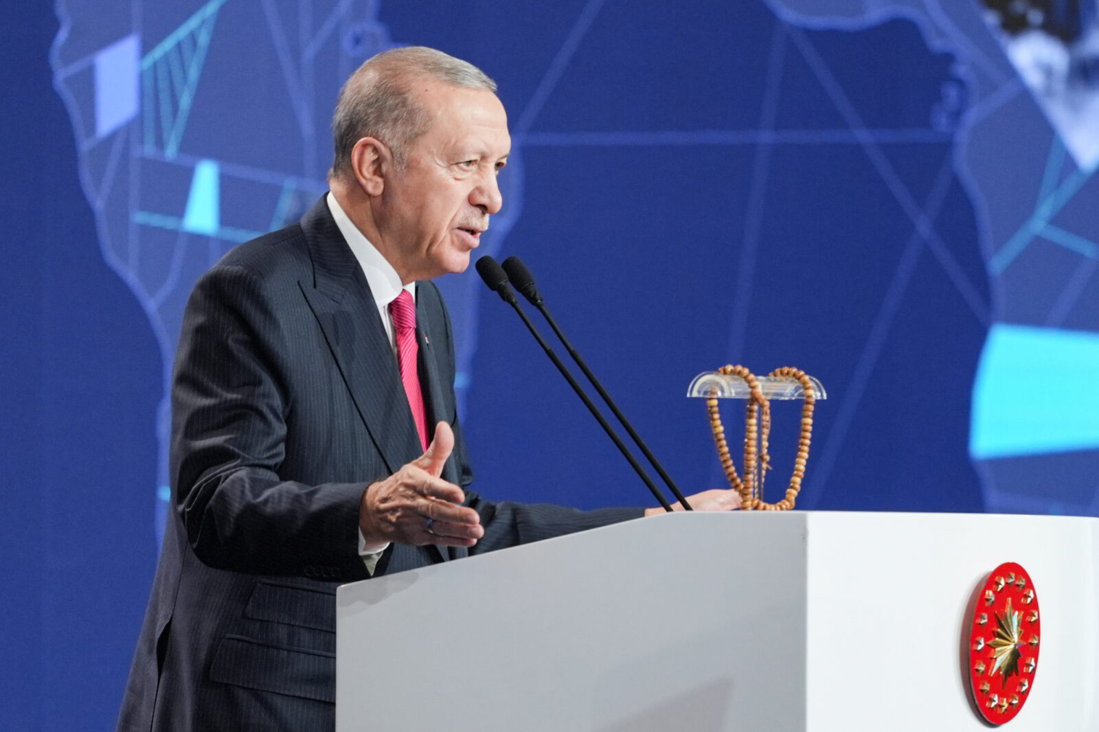 President Erdogan criticizes UN structure:  World cannot be left to 5 nations