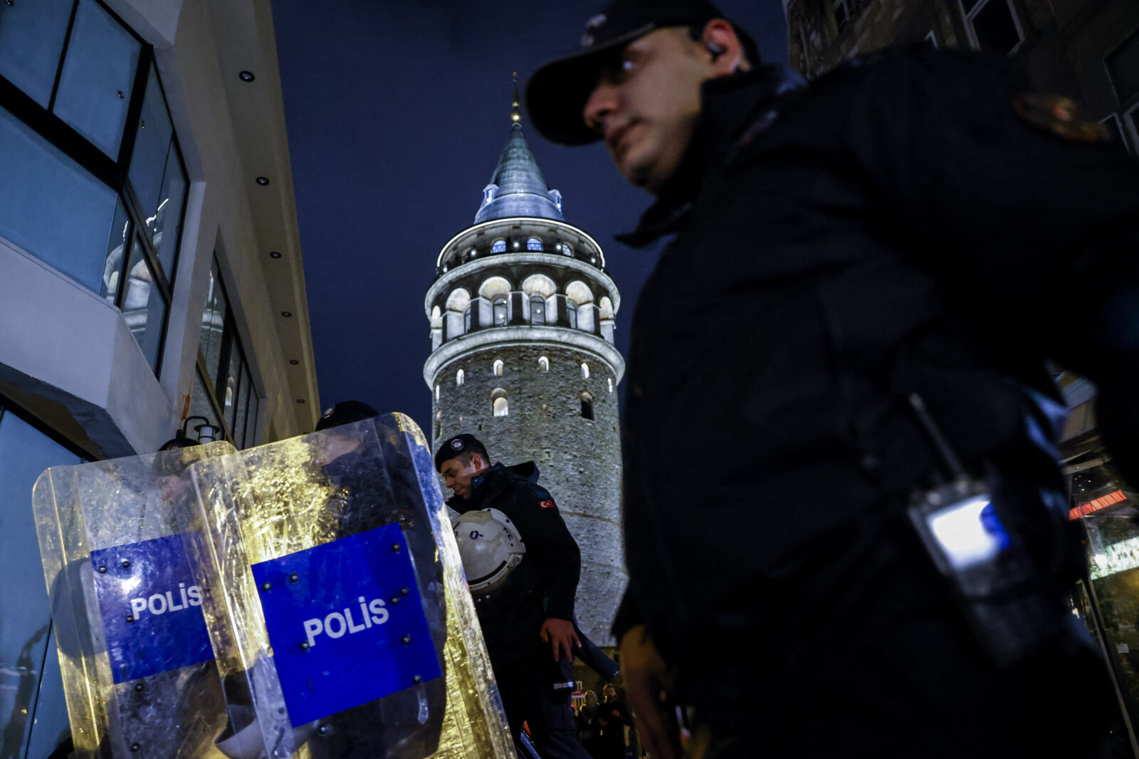 Protests to end violence against women in Türkiye marred by mass arrests