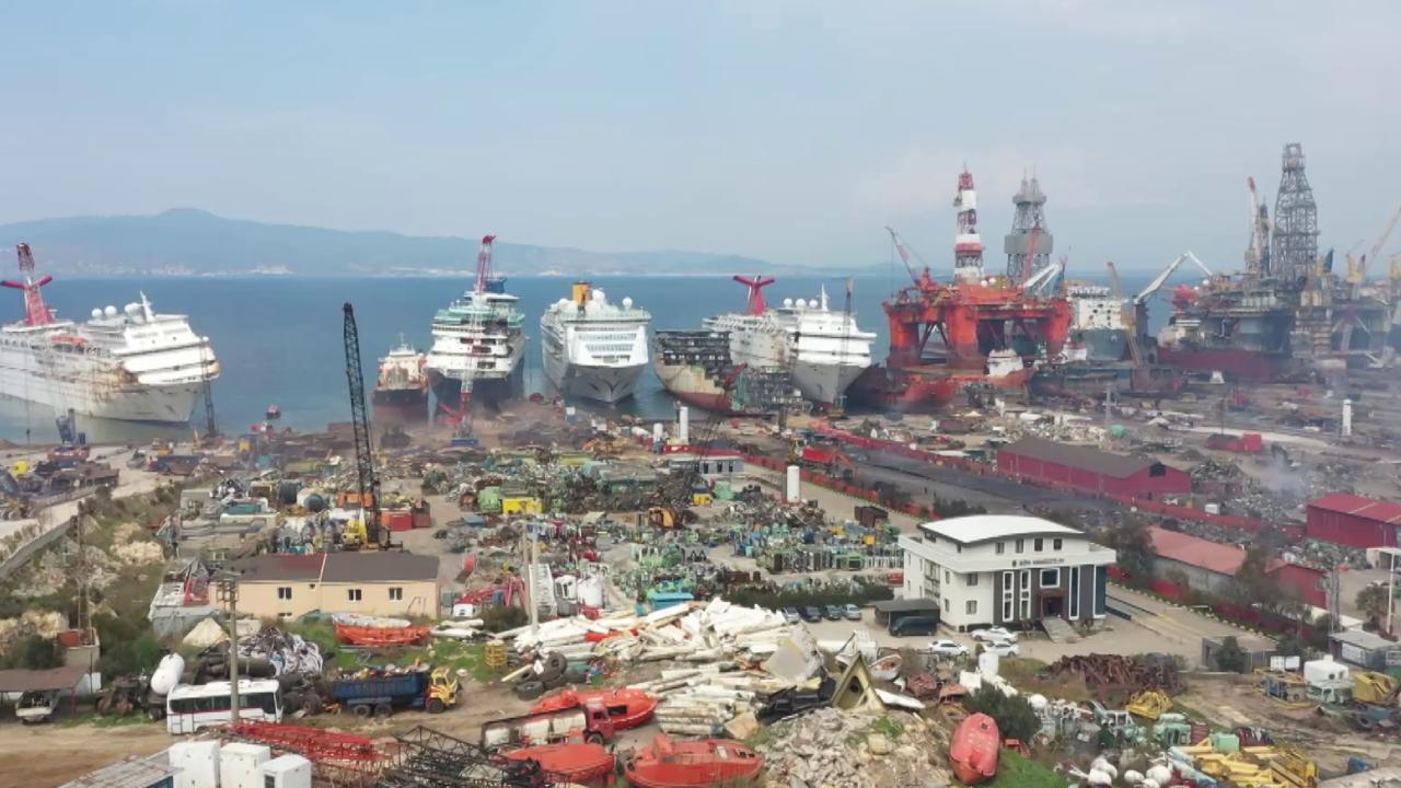 Royal Navy's Falklands War veteran HMS Bristol to be scrapped in Aliaga, Türkiye