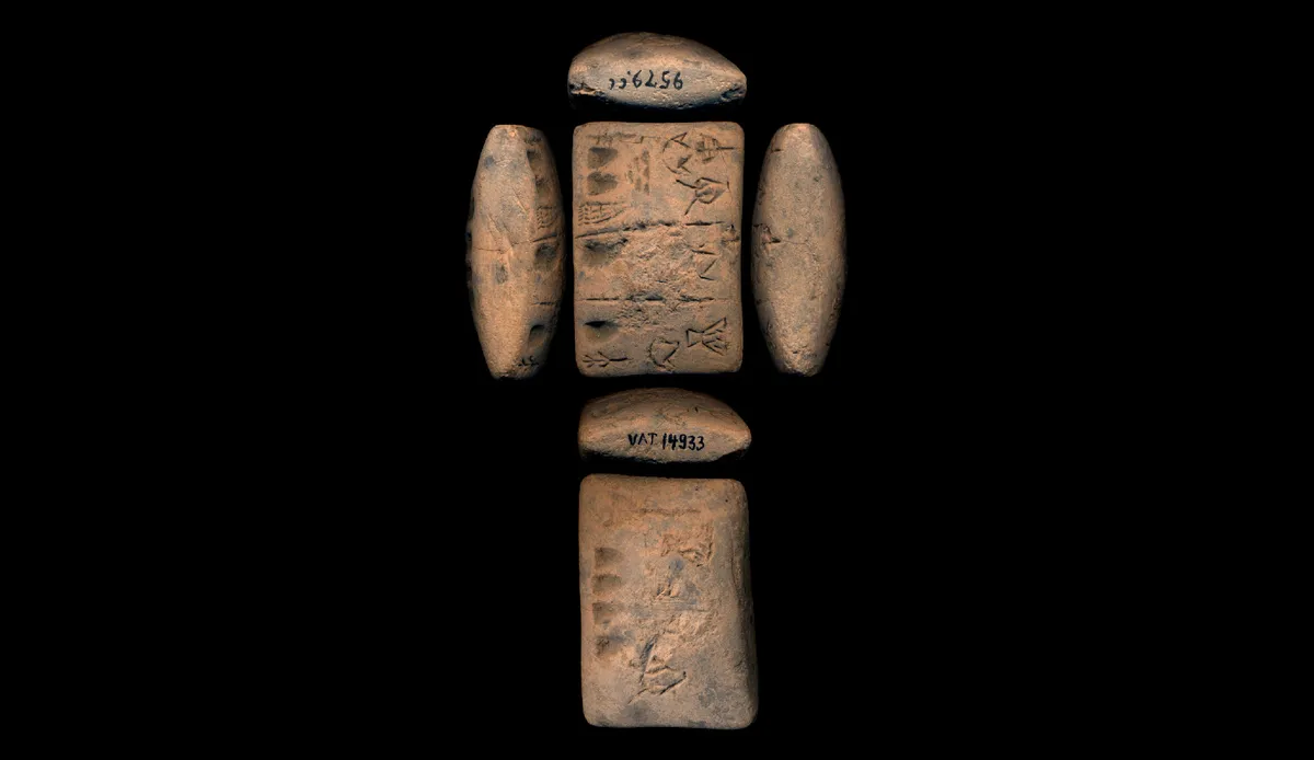 Tracing humanity's earliest writing through 5,500-year-old Mesopotamian seals