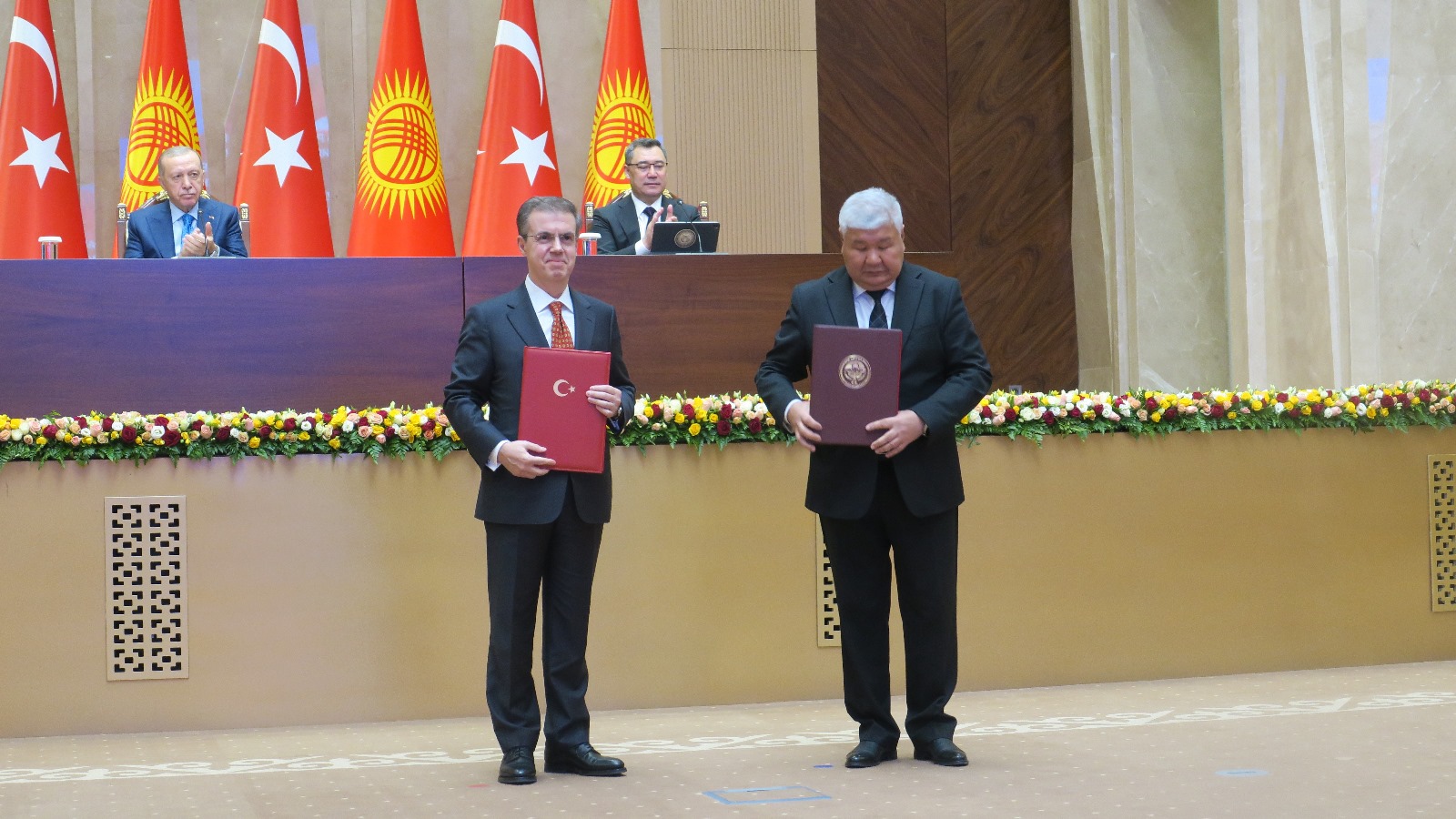 Ihlas Holding’s Ahmet Mucahid Oren signs energy deals in Kyrgyzstan worth $7B