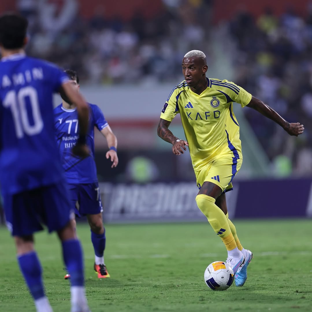 Anderson Talisca in action during Al-Nassr FC