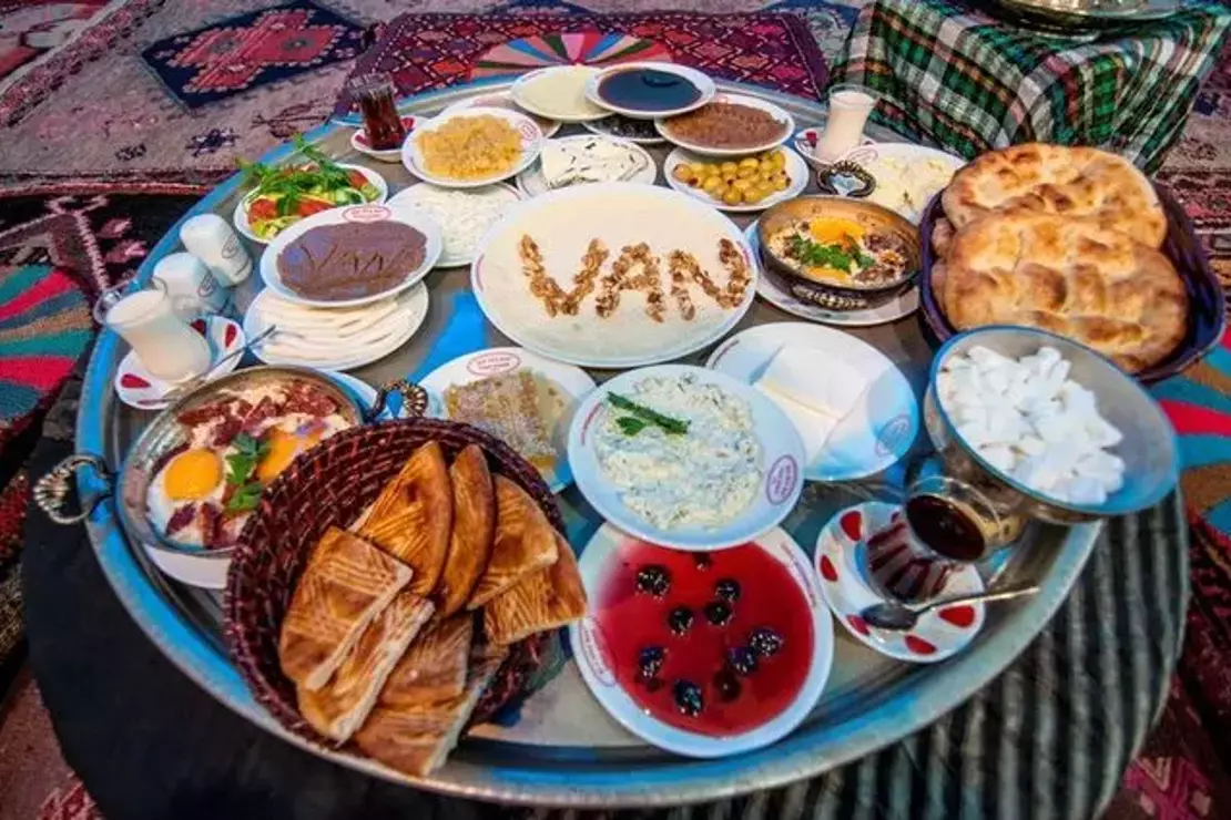 What makes Turkish breakfast a global culinary gem?